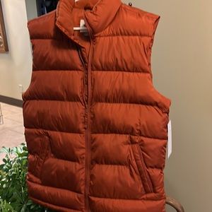 Old Navy Puffer vest
